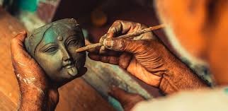 Witness the making of Maa Durga idols Kumartuli, Kolkata