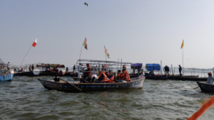 Boat ride at Triveni Sangam Boat ride at Triveni Sangam